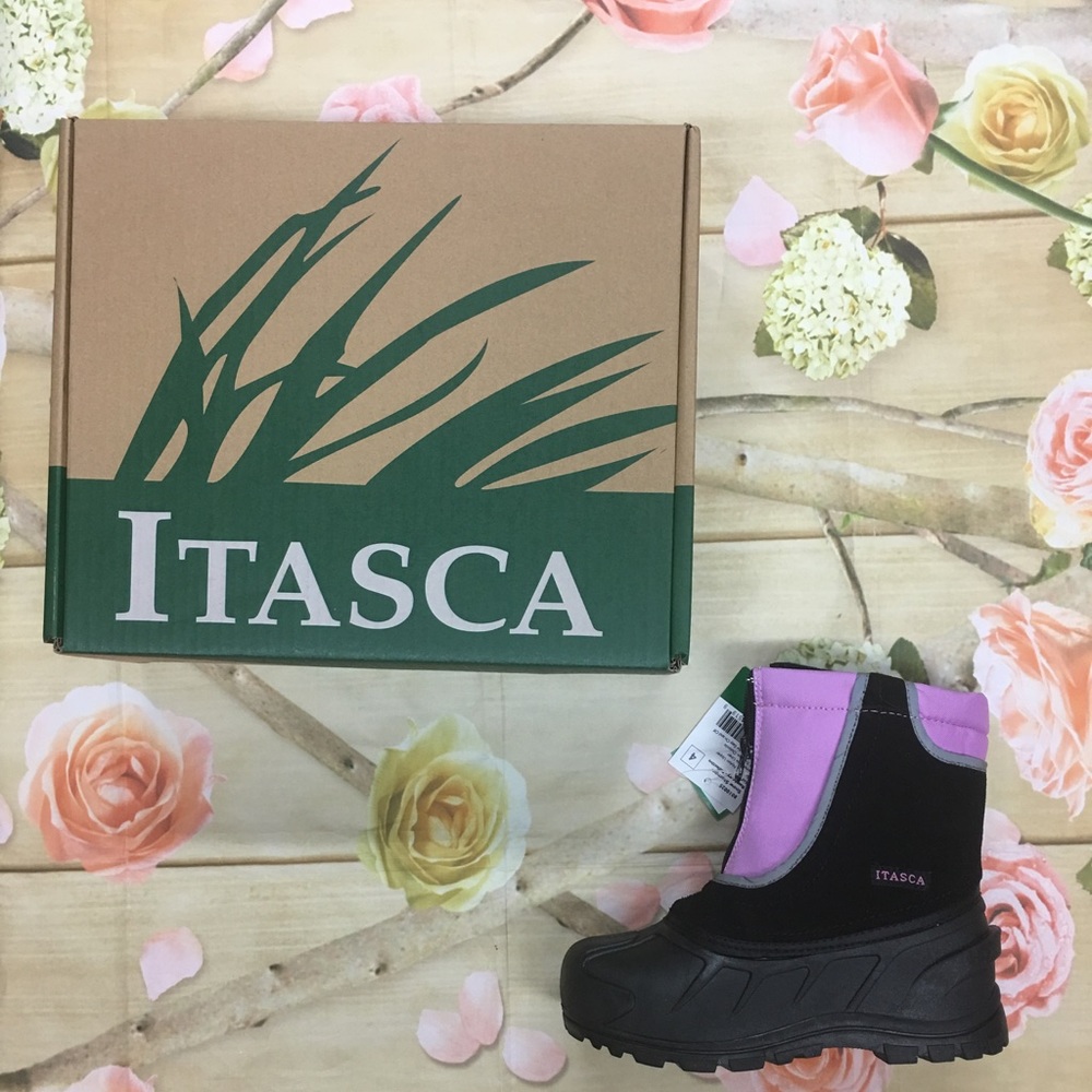 ⬇️Itasca Girls snow stomper boots NIB